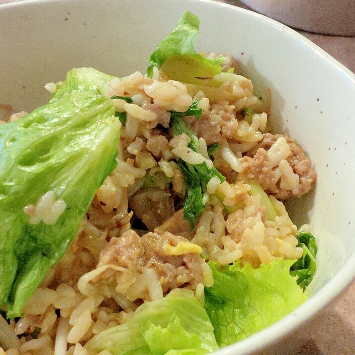味噌がキーポイント!うまうまレタスチャーハン